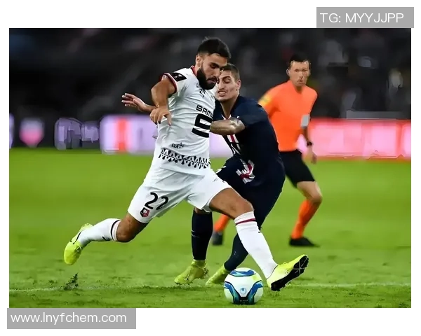 足总杯惊天逆转皇马大胜里昂引发全场狂欢与热议