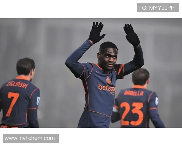 国王杯惊现冷门曼城绝杀本菲卡全场沸腾瞬间回顾 国王杯惊现冷门曼城绝杀本菲卡全场沸腾瞬间回顾