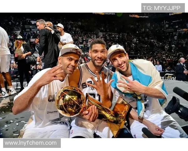 姚明的成长之路：初中未上却成就篮球传奇的背后故事