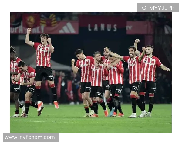 国王杯精彩对决拜仁完胜巴萨点球大战瞬间点燃全场激情 国王杯精彩对决拜仁完胜巴萨点球大战瞬间点燃全场激情