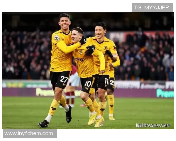 意甲激战：利物浦惊险逆转曼联全场沸腾战报详解